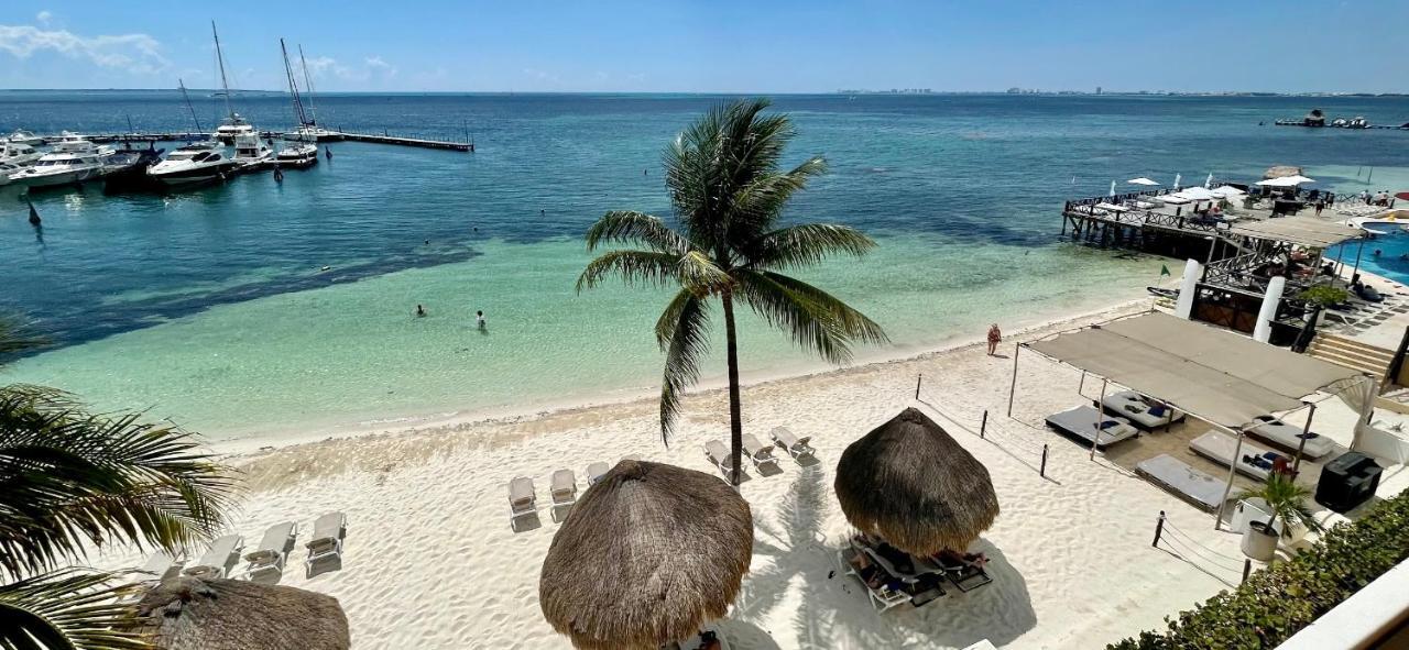 Caribbean Apartment Канкун Екстериор снимка