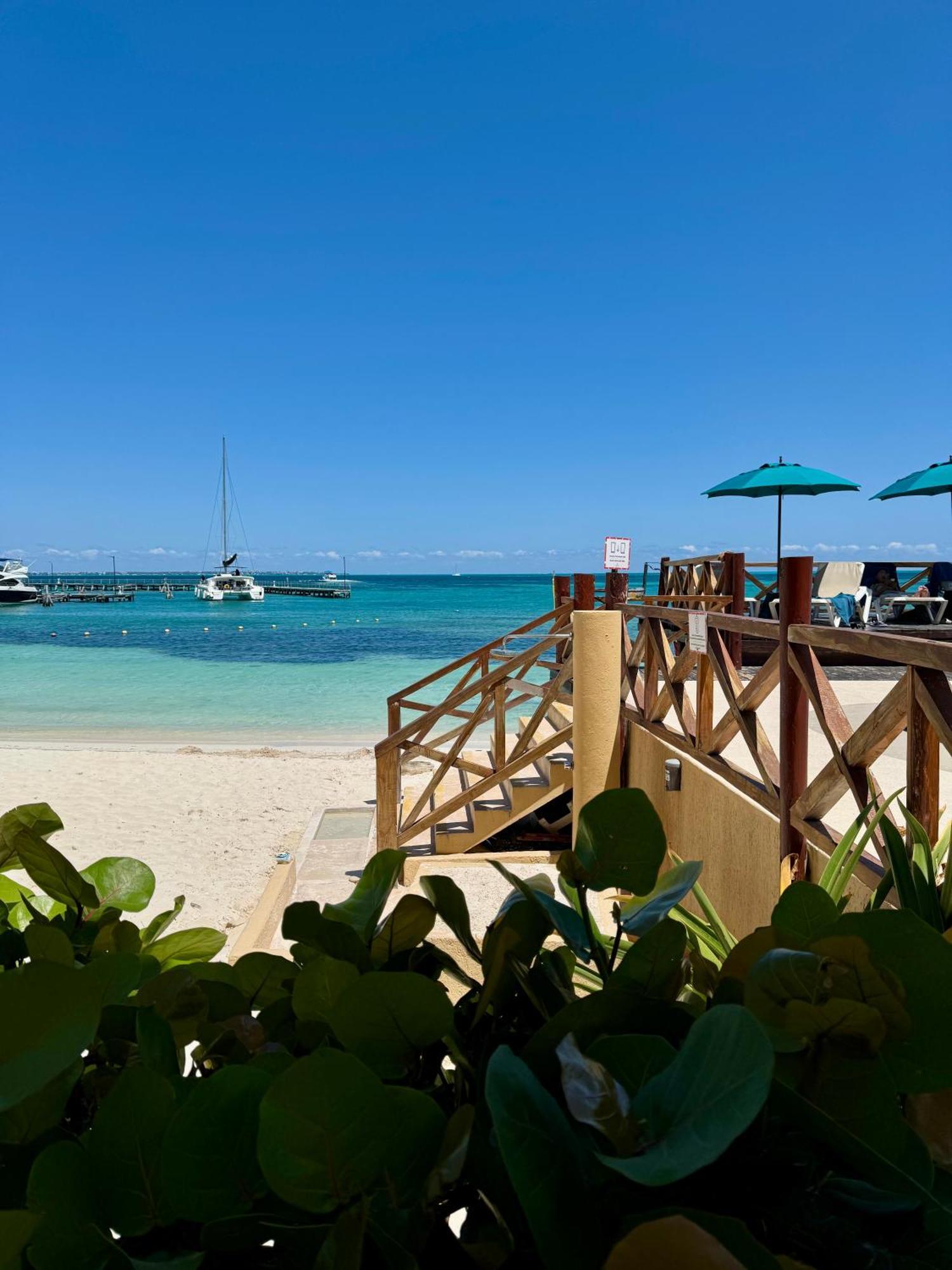Caribbean Apartment Канкун Екстериор снимка