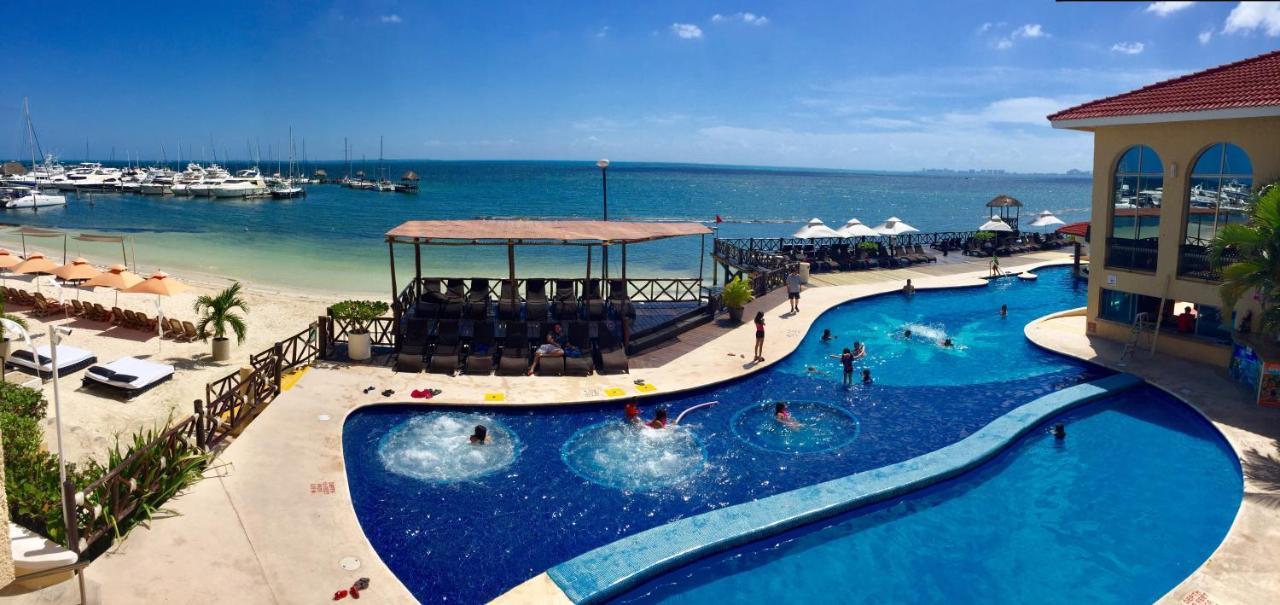 Caribbean Apartment Канкун Екстериор снимка